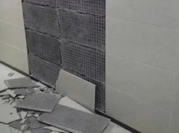 和顺瓷砖空鼓维修公司分享下和顺墙砖松动维修的知识